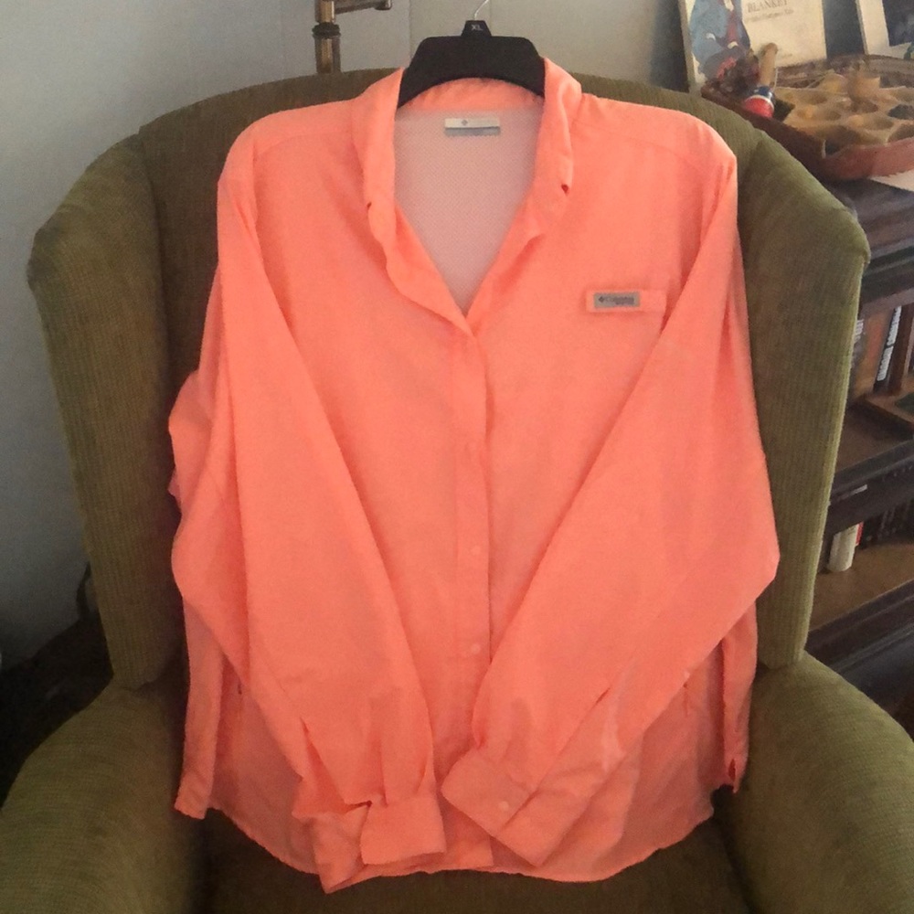 Peach long sleeve women’s Columbia PFG shirt XXL